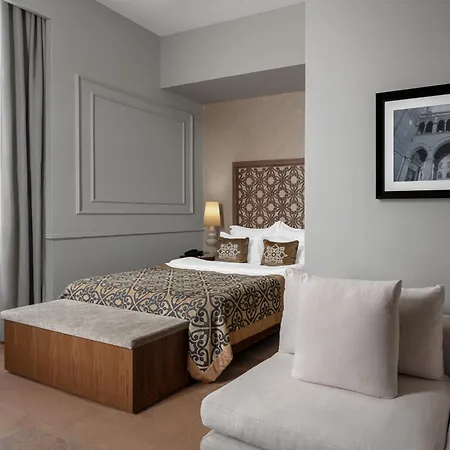 Akka Taksim-special Class Hotel