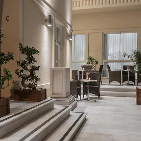 Akka Taksim-special Class