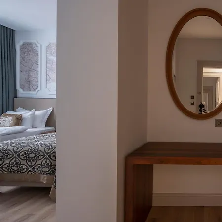 Akka Taksim-special Class Isztambul