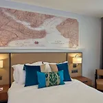 Akka Taksim-special Class 4*